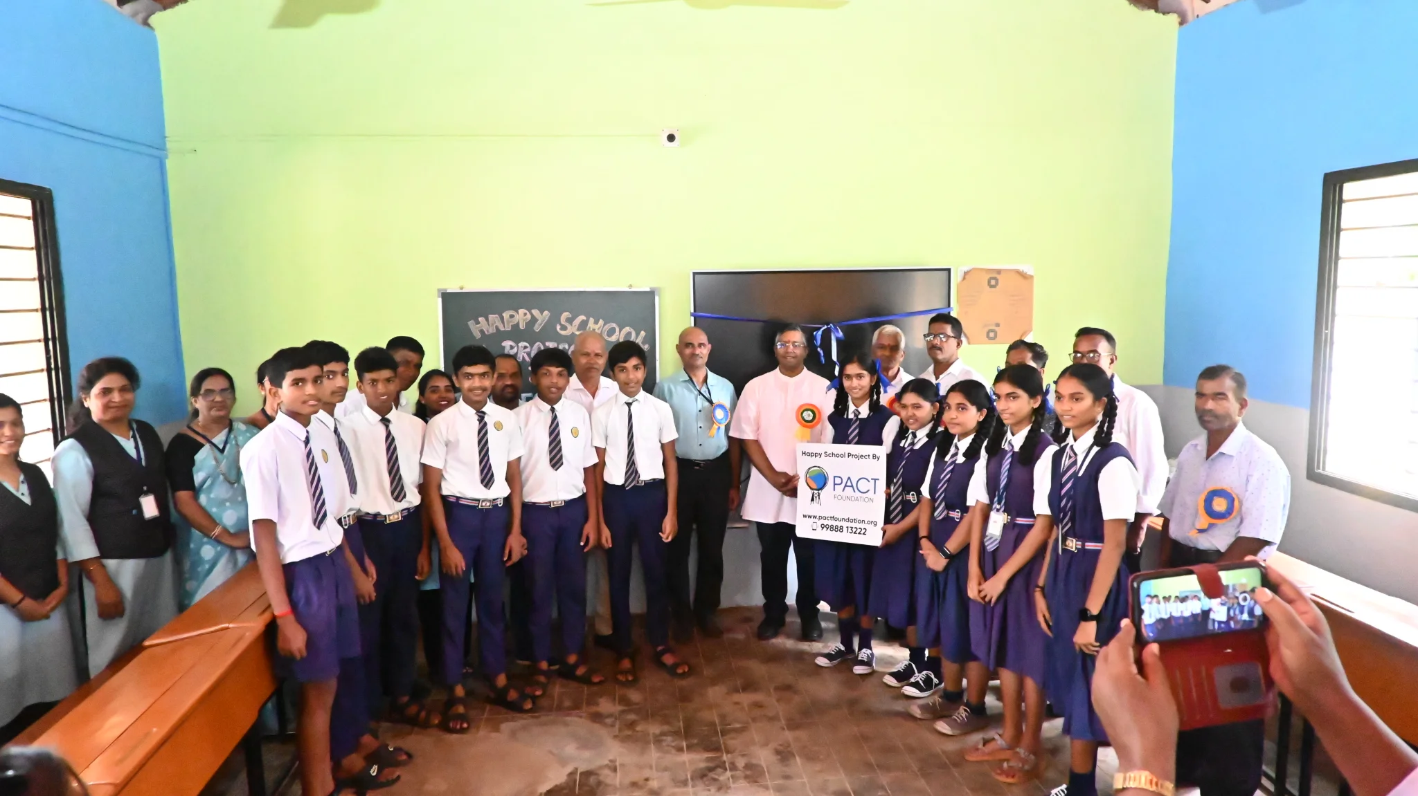Students and dignitaries inside the newly upgraded Smart Classroom at Barabhumi High School